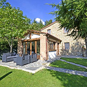 villa cherry tuscany