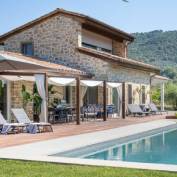 villa terontola tuscany